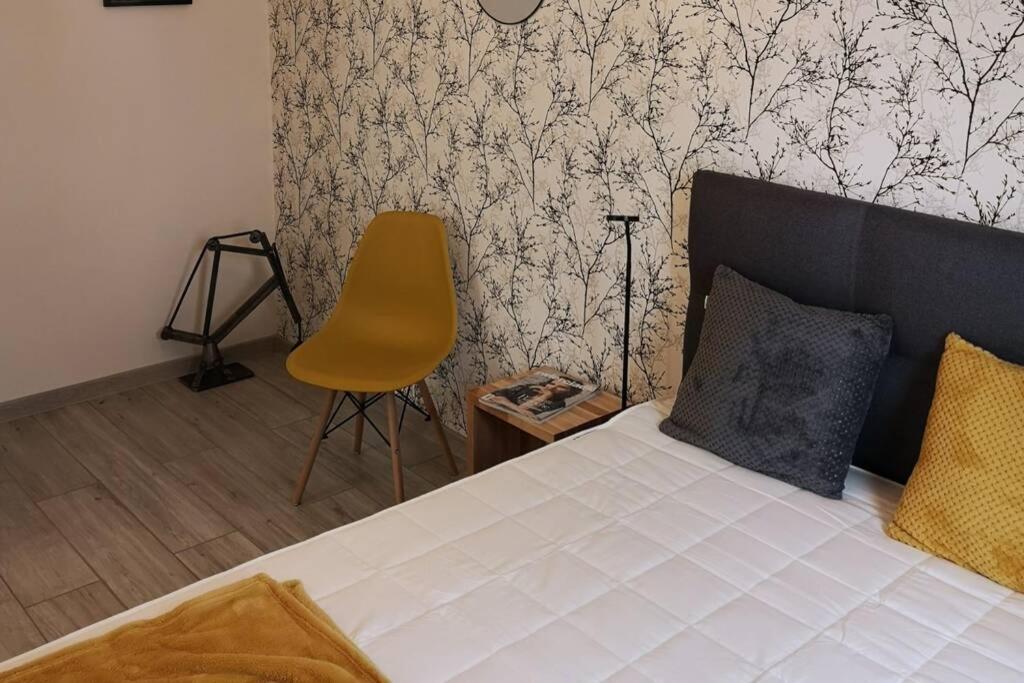 The Yellow Apartment Gdańsk Extérieur photo