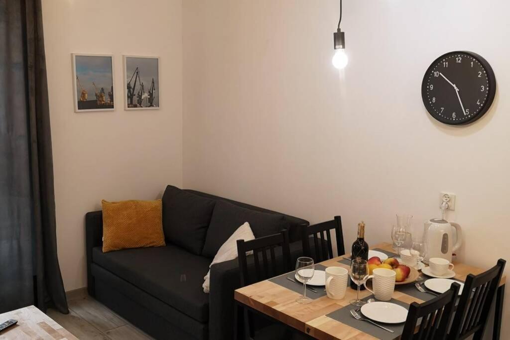 The Yellow Apartment Gdańsk Extérieur photo
